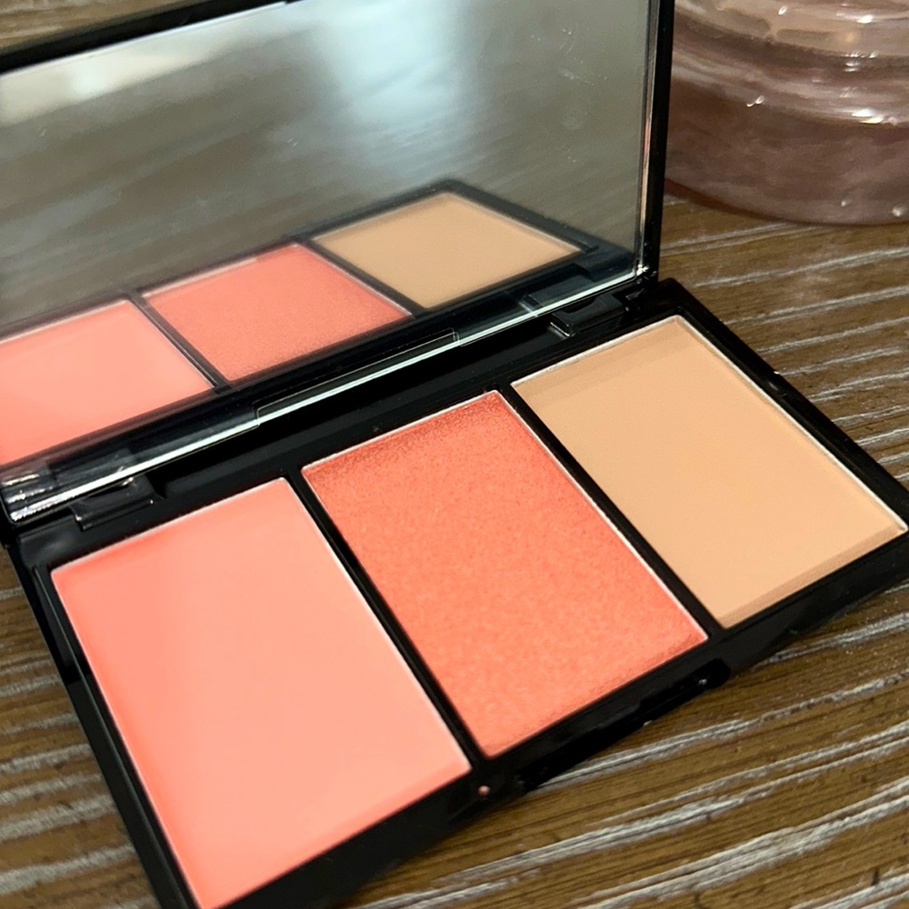 NEW! Blush & Bronzer Trio